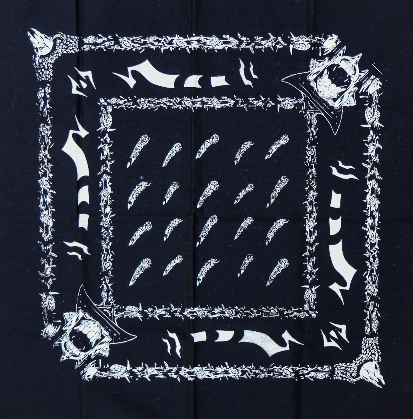 [king.of.curses].bandana